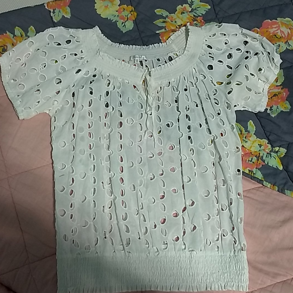 Halo short sleeved white  blouse